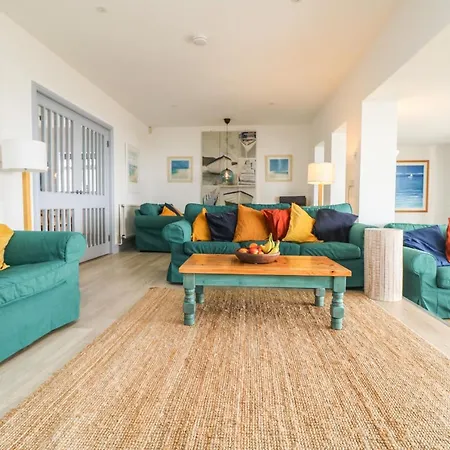 Trelawns * Mawgan Porth