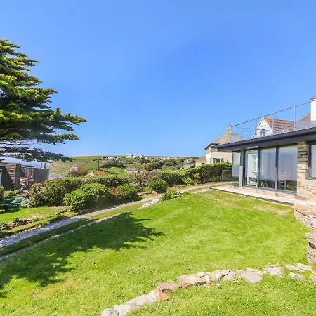 Trelawns Mawgan Porth